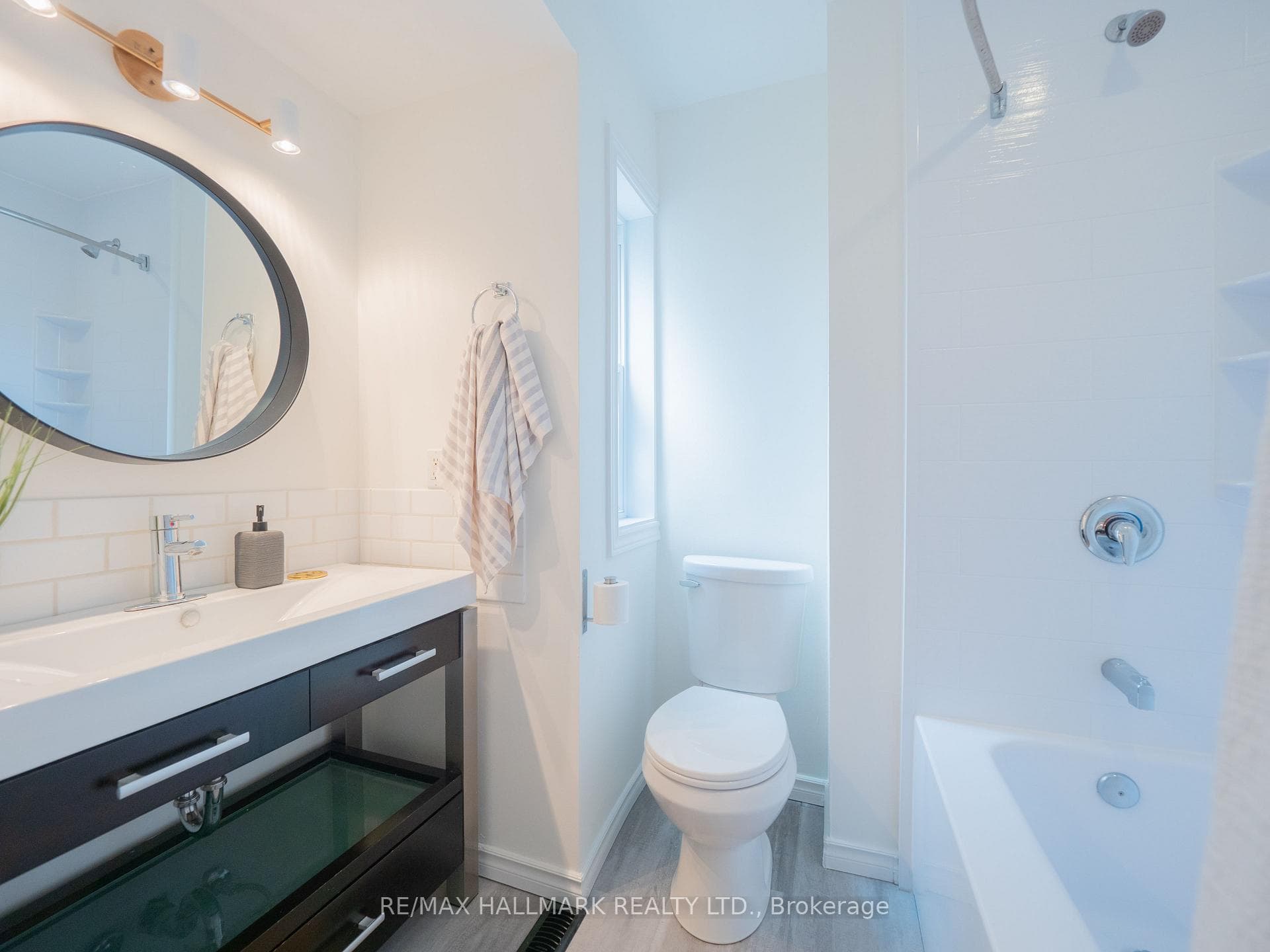 73 Allen Avenue photo 20