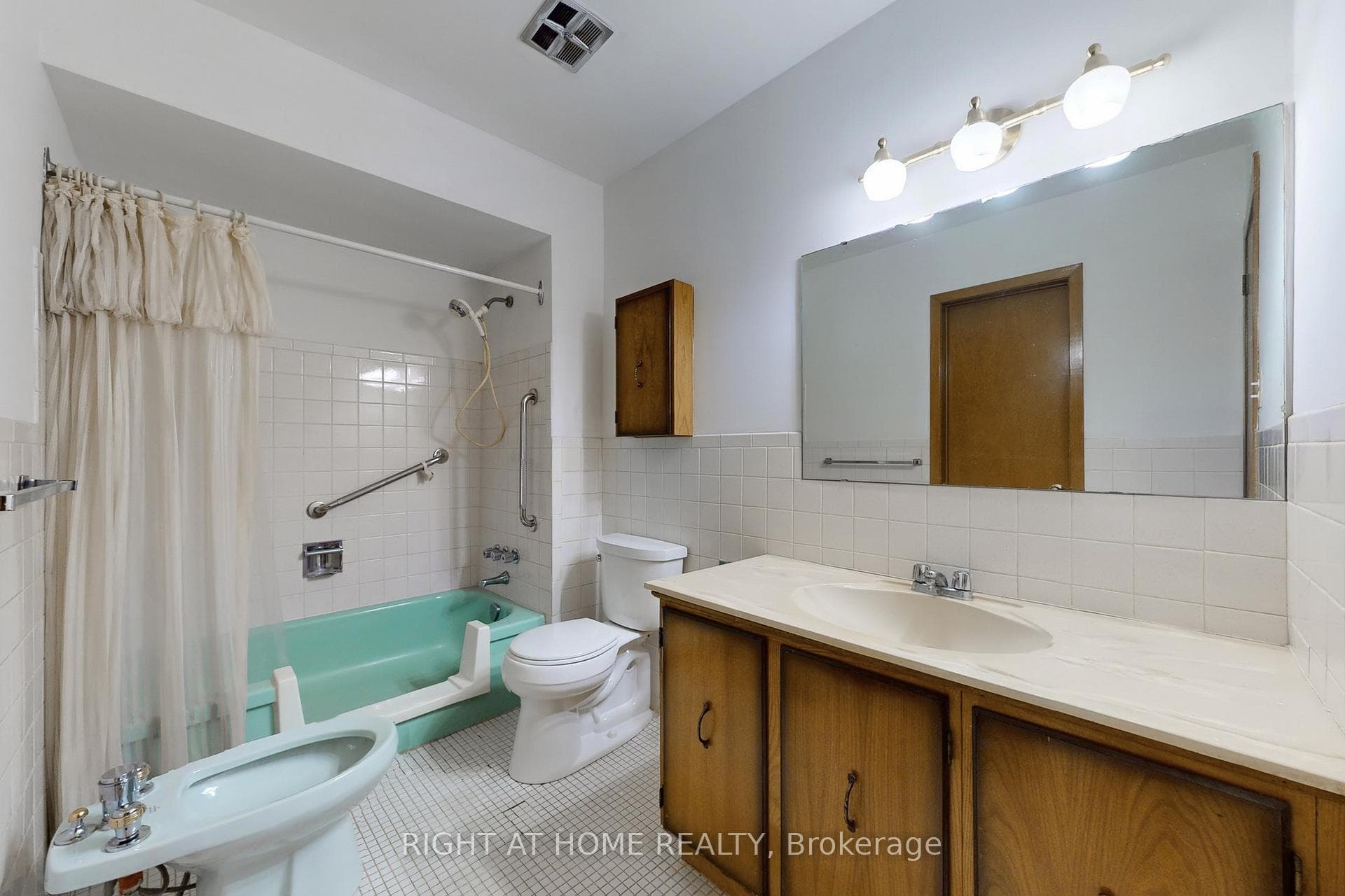 139 Milady Road photo 10