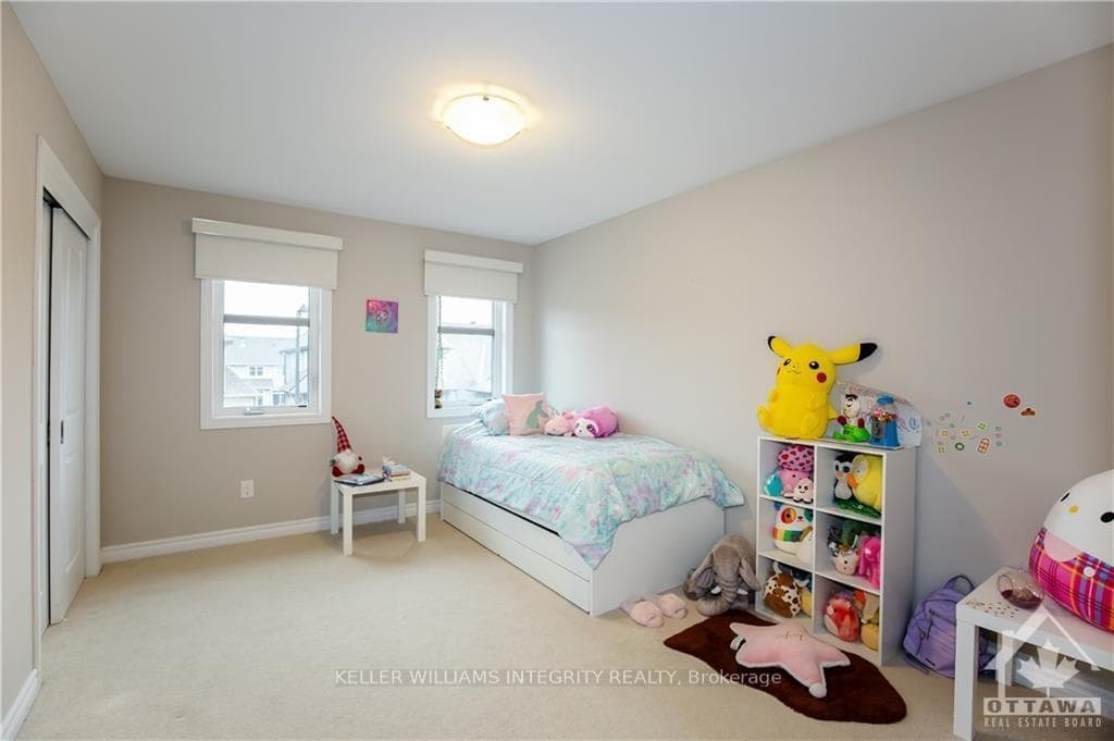 110 SHACKLEFORD Way photo 24