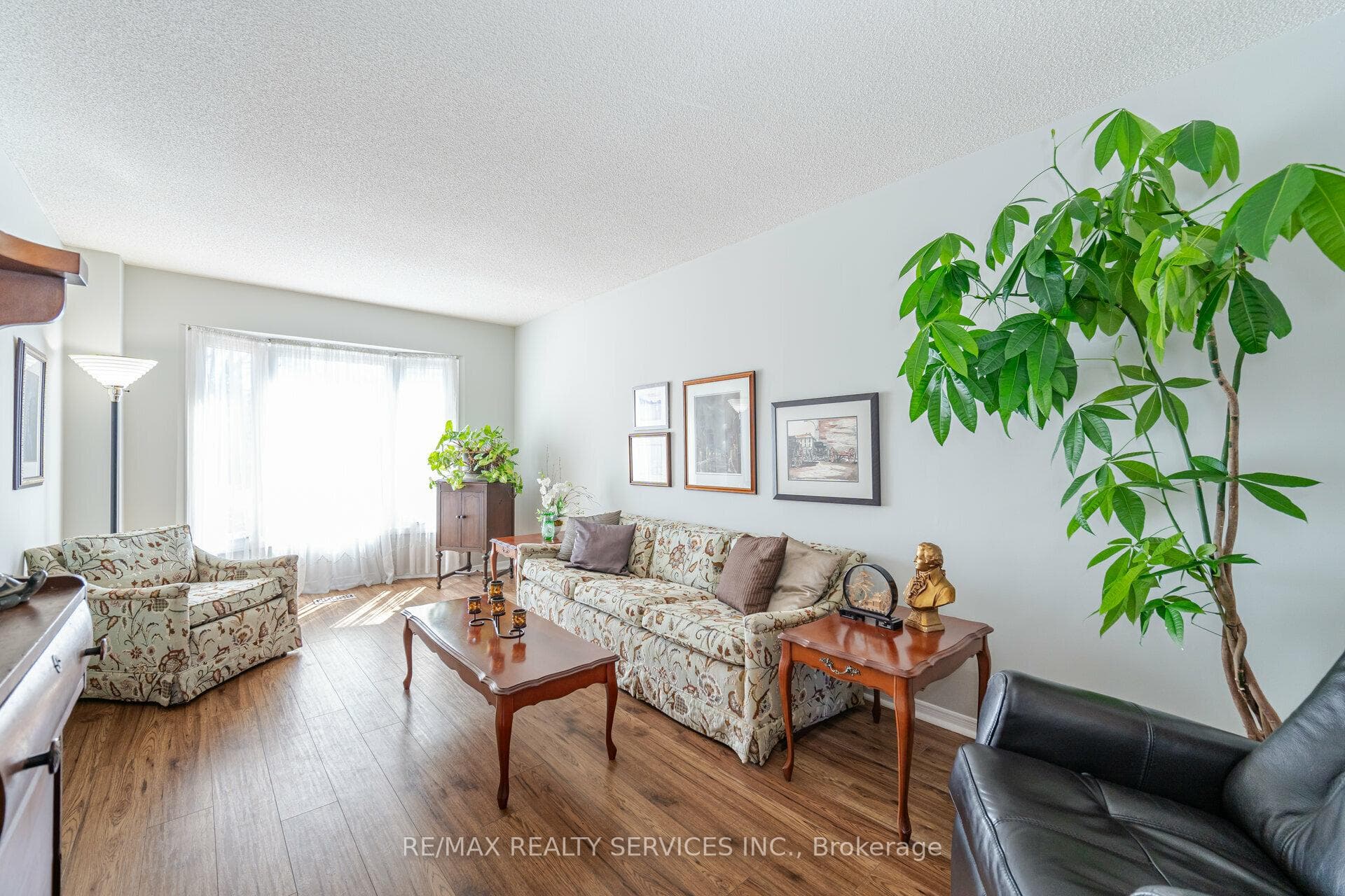 4 Donaldson Drive photo 3