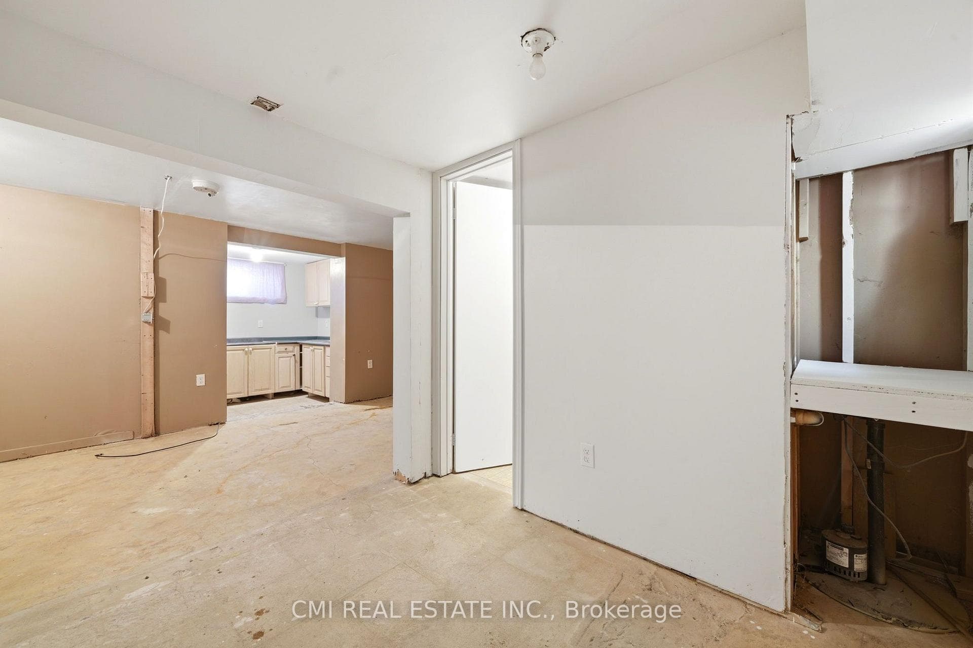 1 Mccuaig Court photo 28
