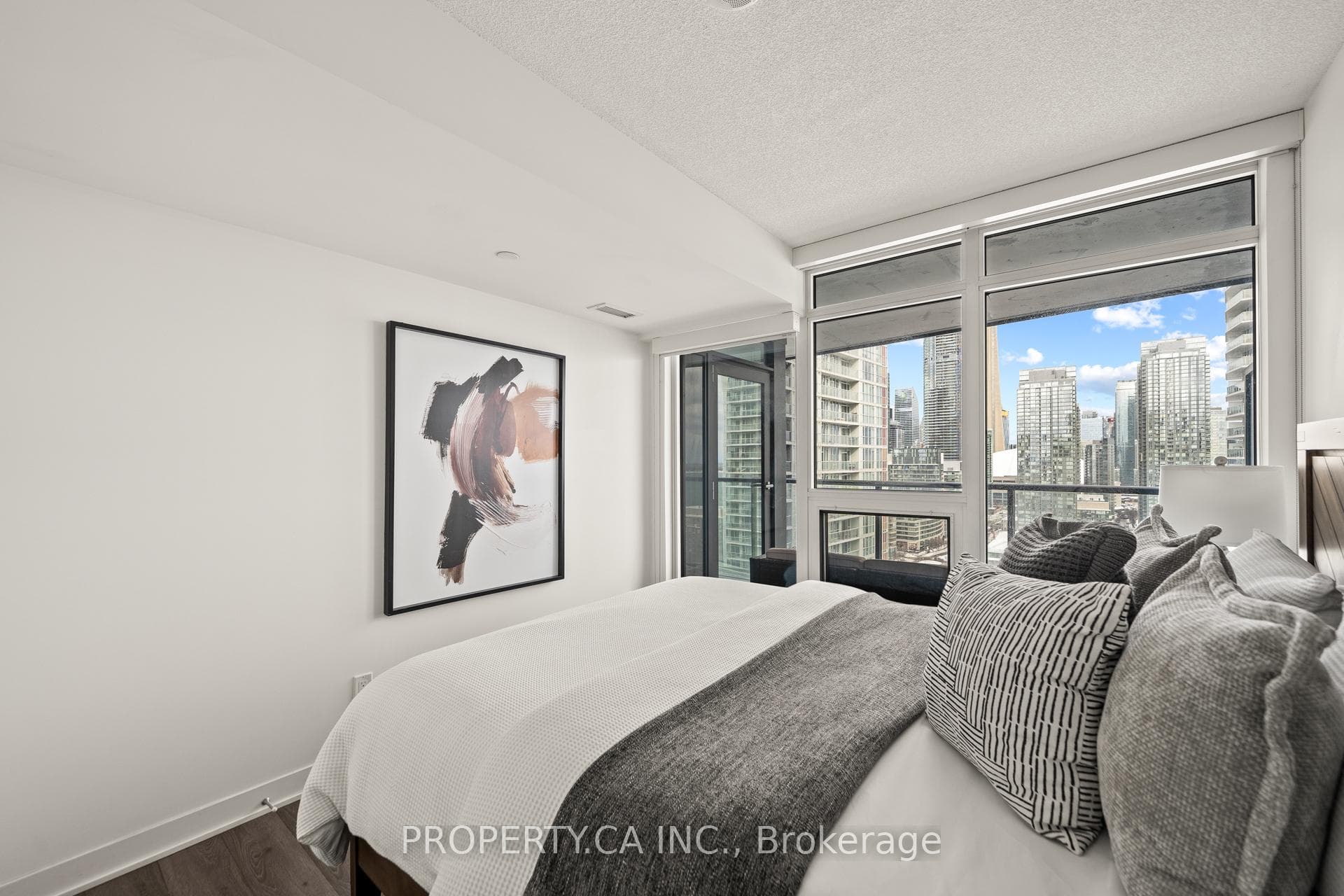 70 Queens Wharf Road Unit 2610 photo 9