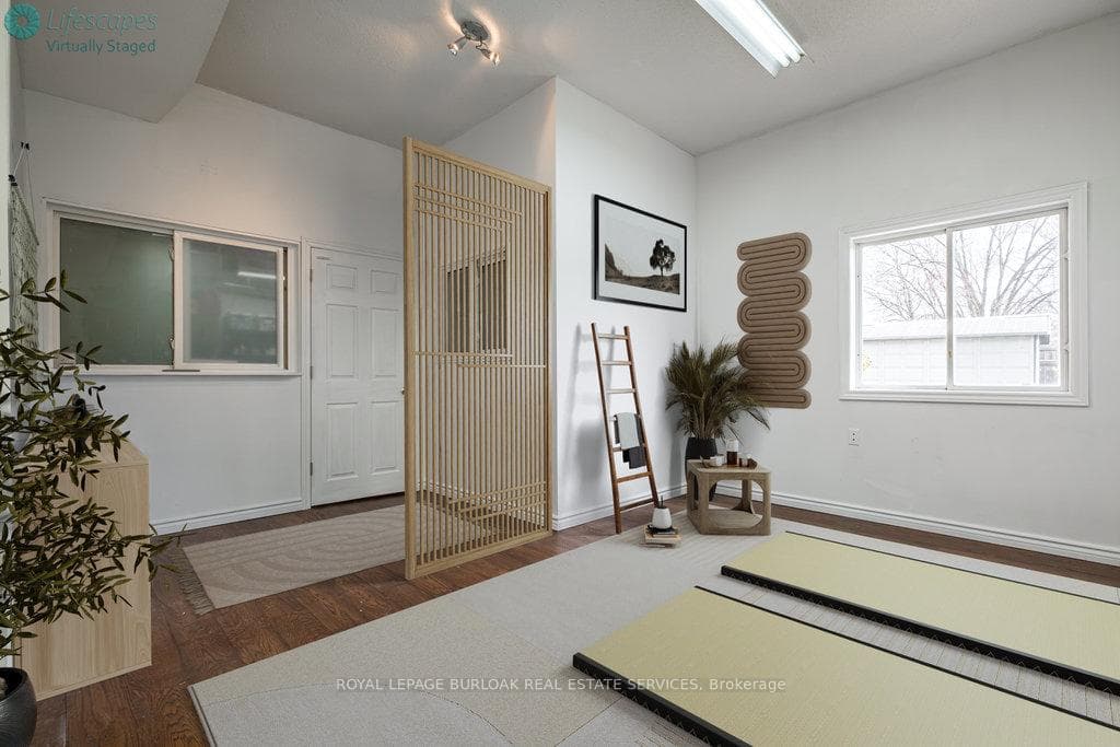 1358 Leighland Road photo 35