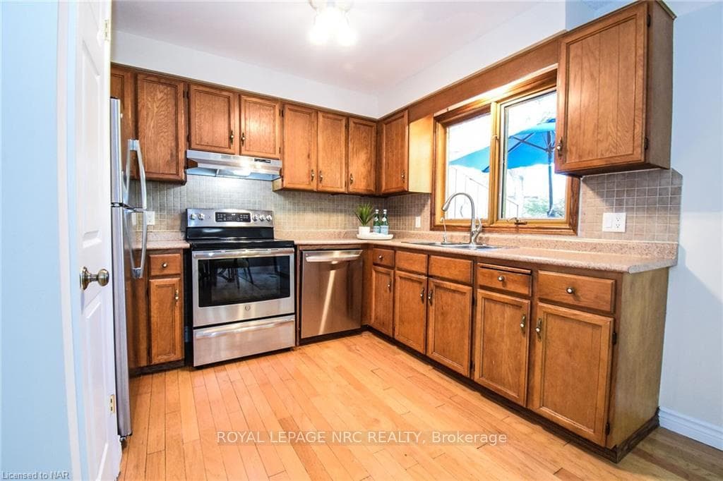 178 SCOTT Street Unit 26 photo 23