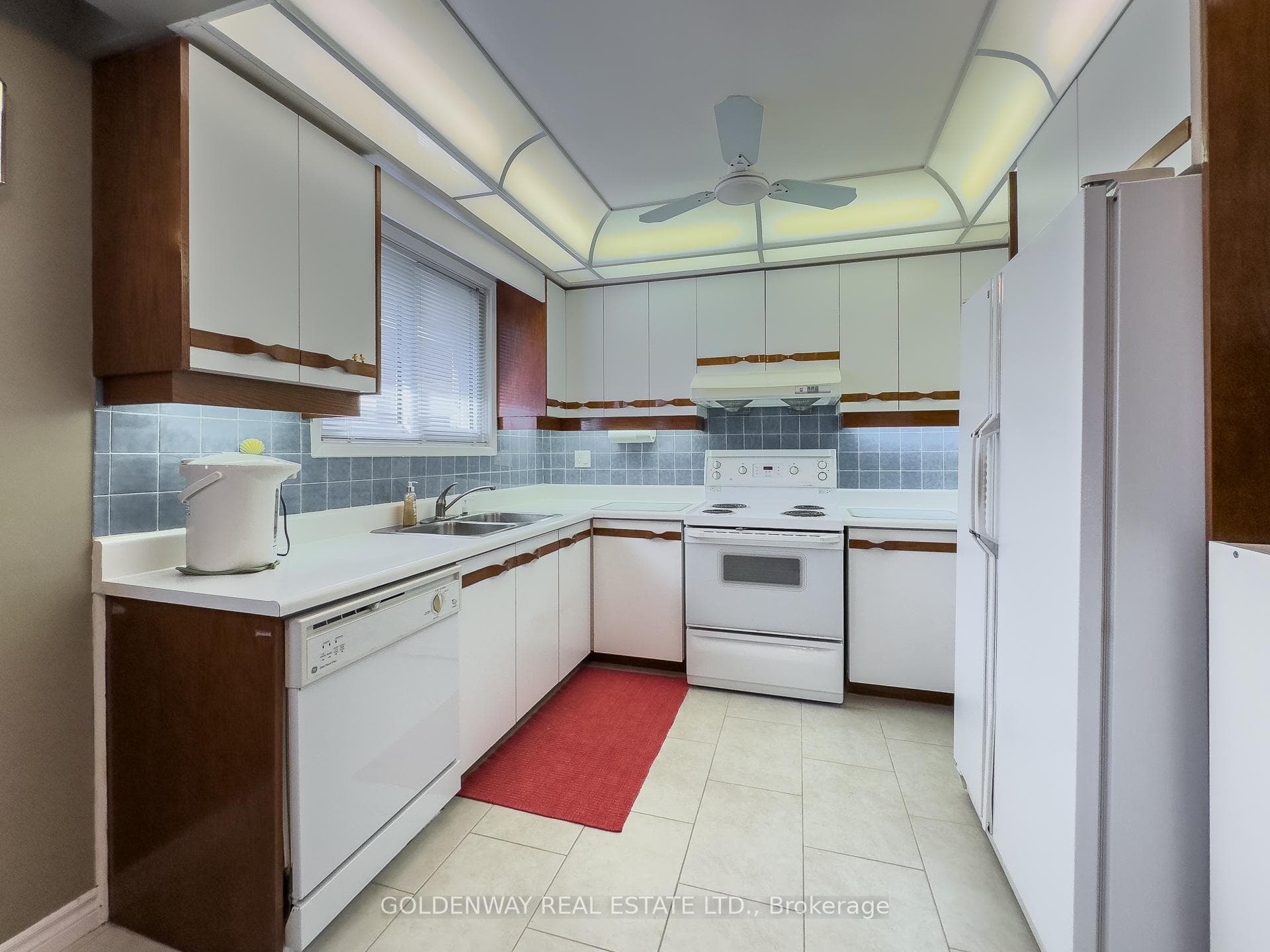 48 Apricot Street photo 10