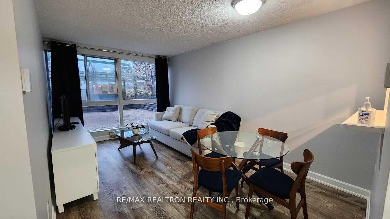 7 Broadway Avenue Unit 211 photo 11