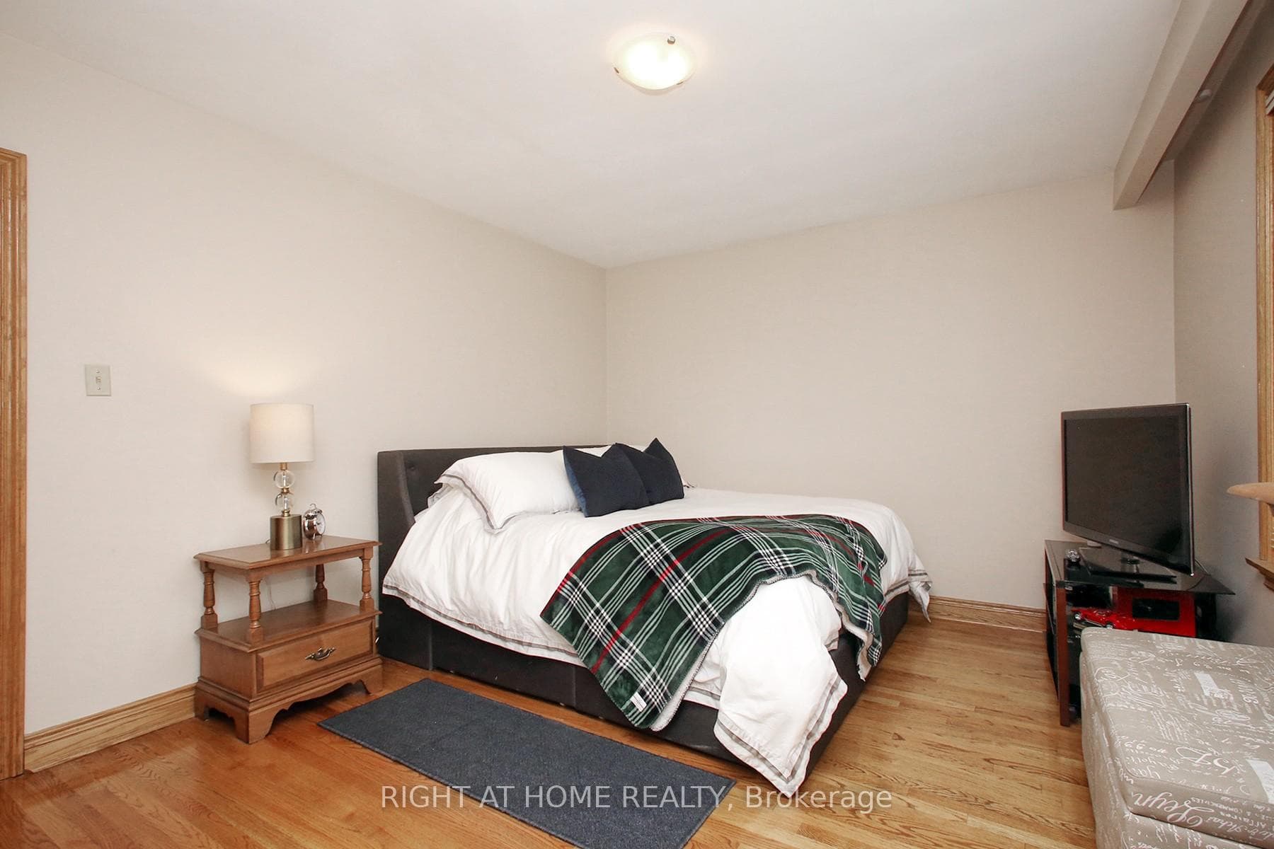 25 Sparrow Avenue photo 15
