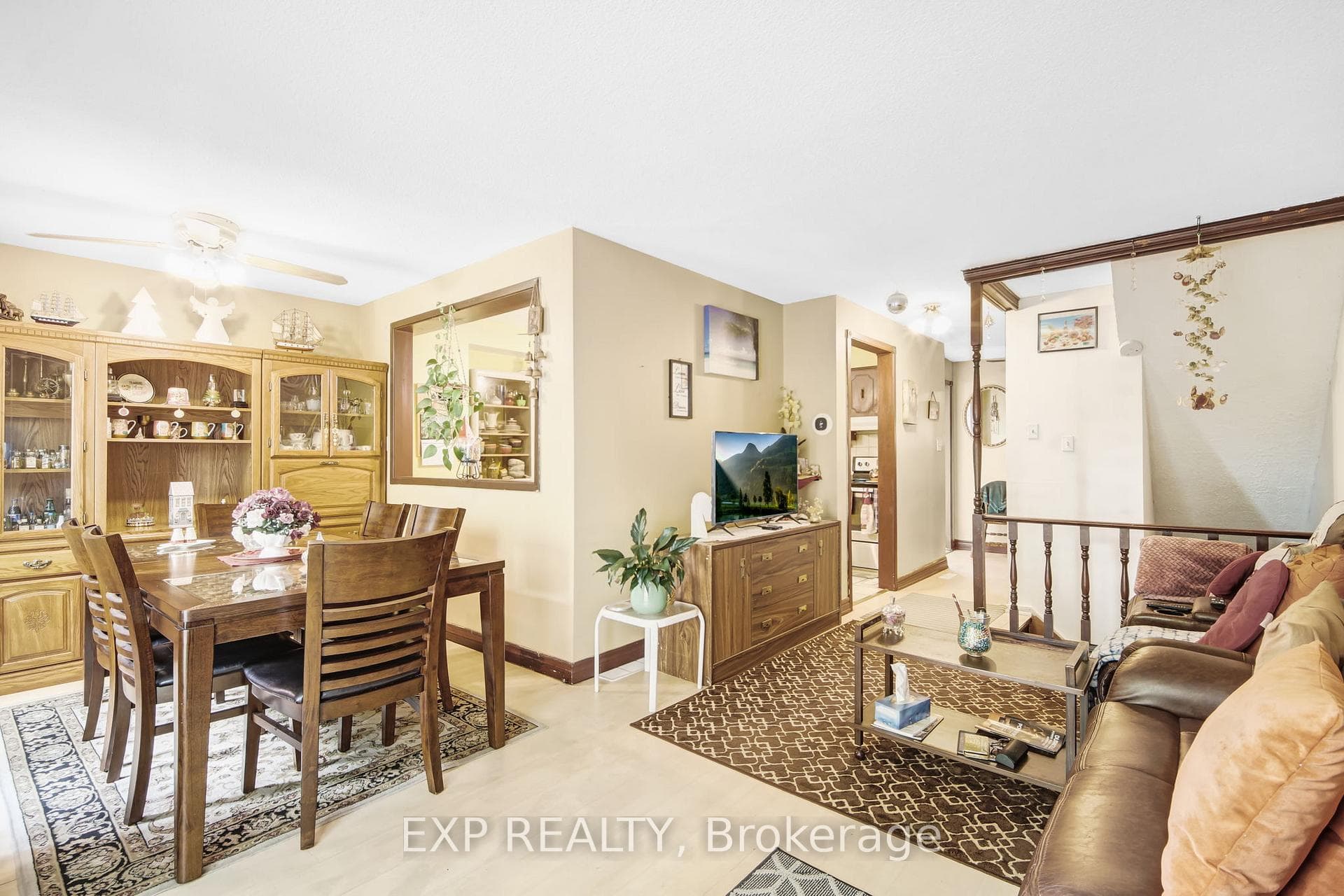 89 Kingswood Drive photo 6