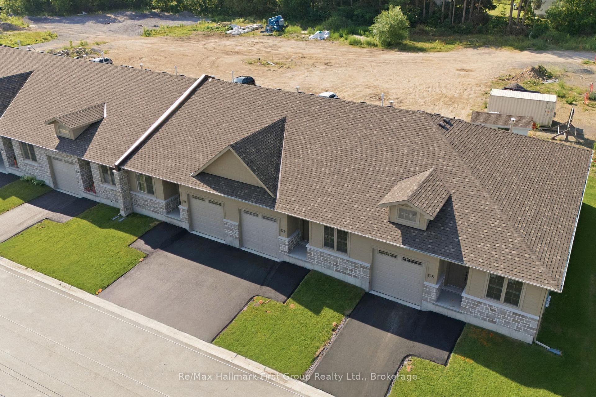 173 Pomeroy Avenue photo 34