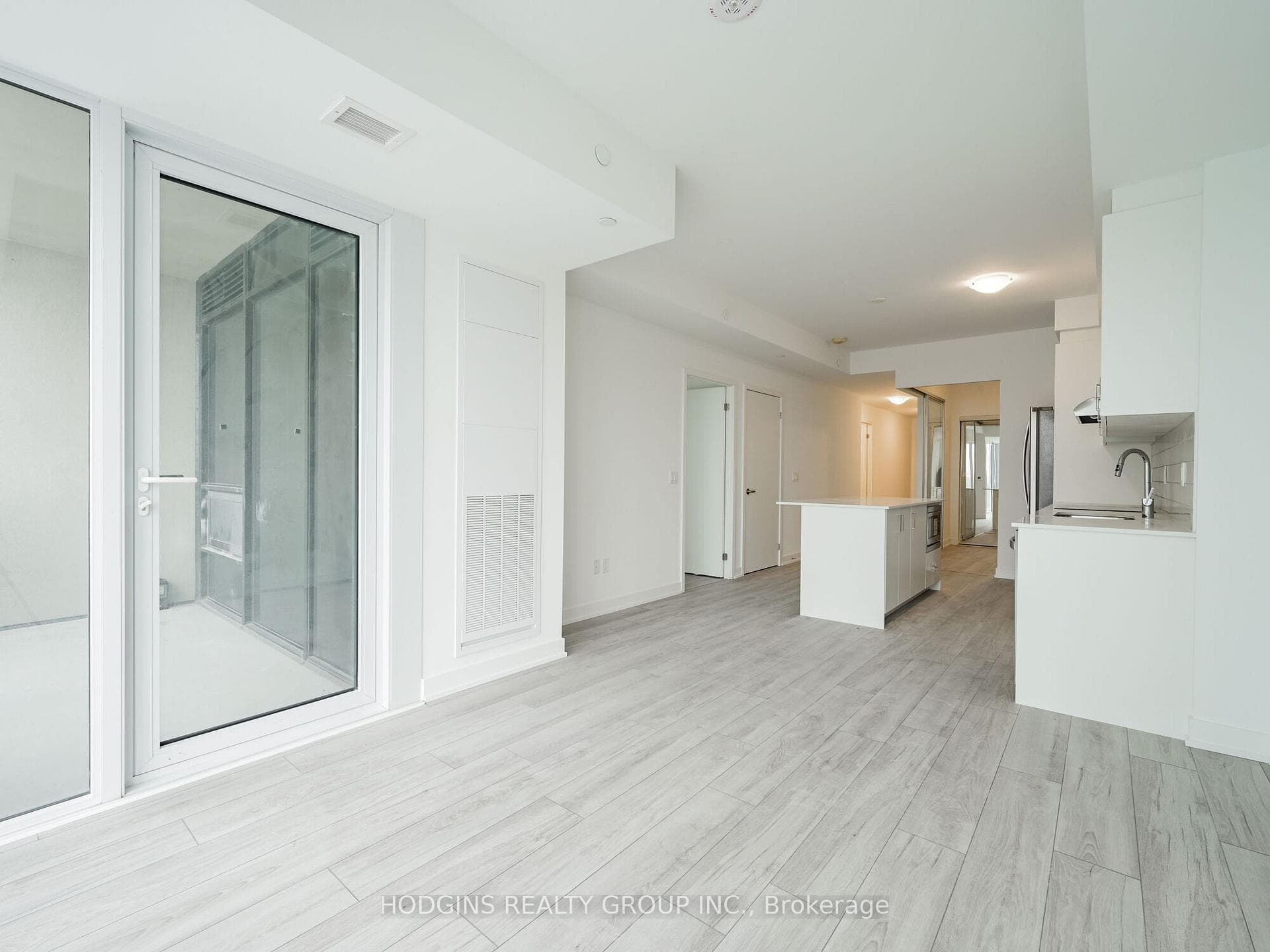 1035 Southdown Road Unit 901 photo 8