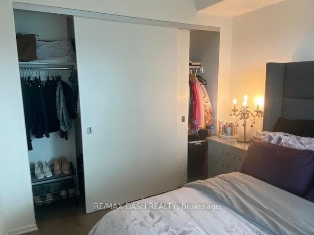 1 Bloor Street Unit 2111 photo 12