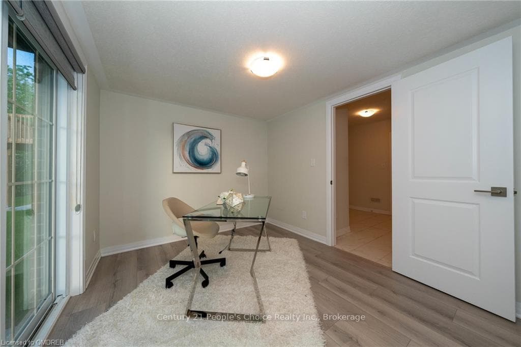 311 WOOLWICH Street Unit 27 photo 7