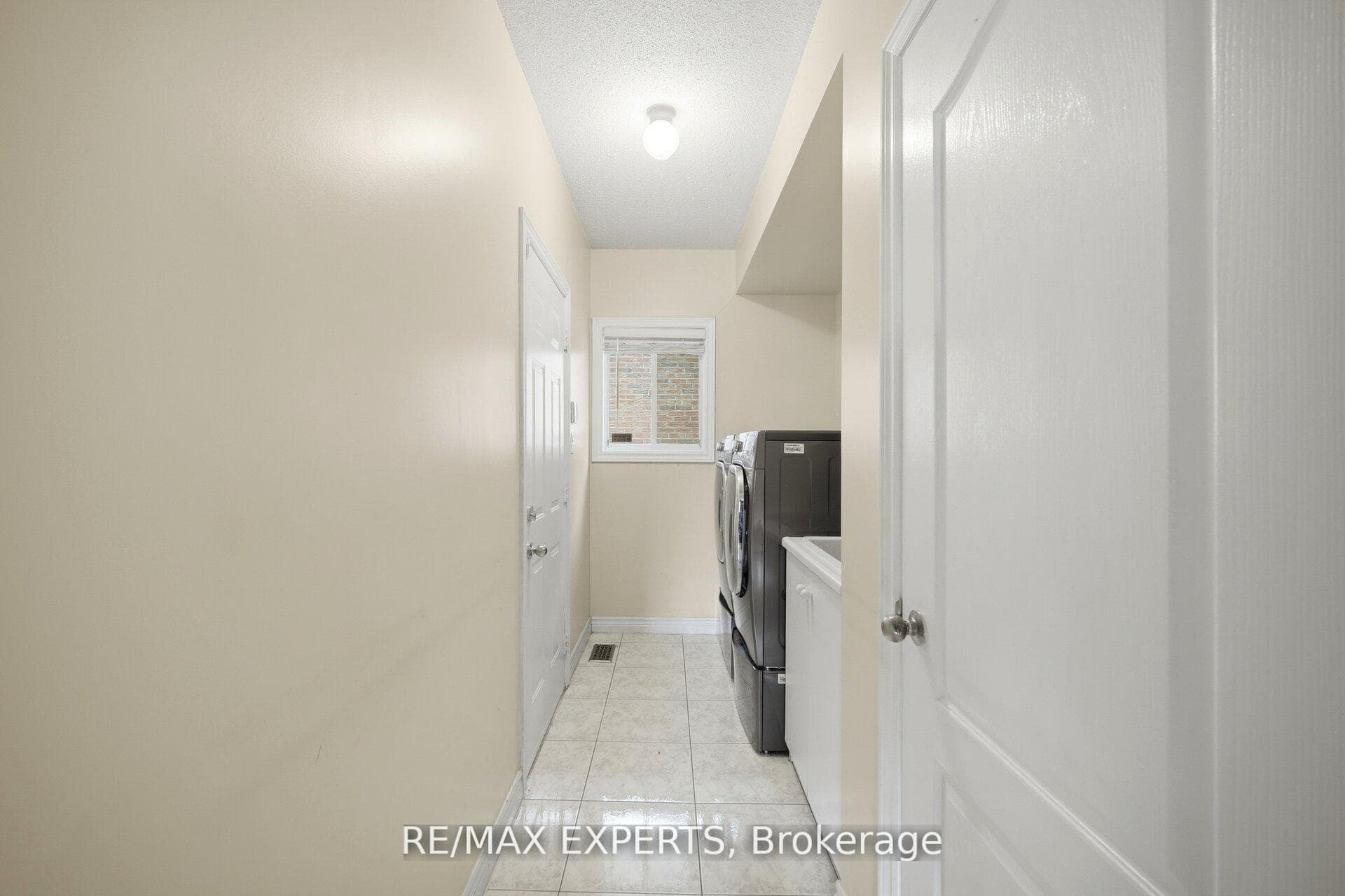 65 Brumwell Street photo 26