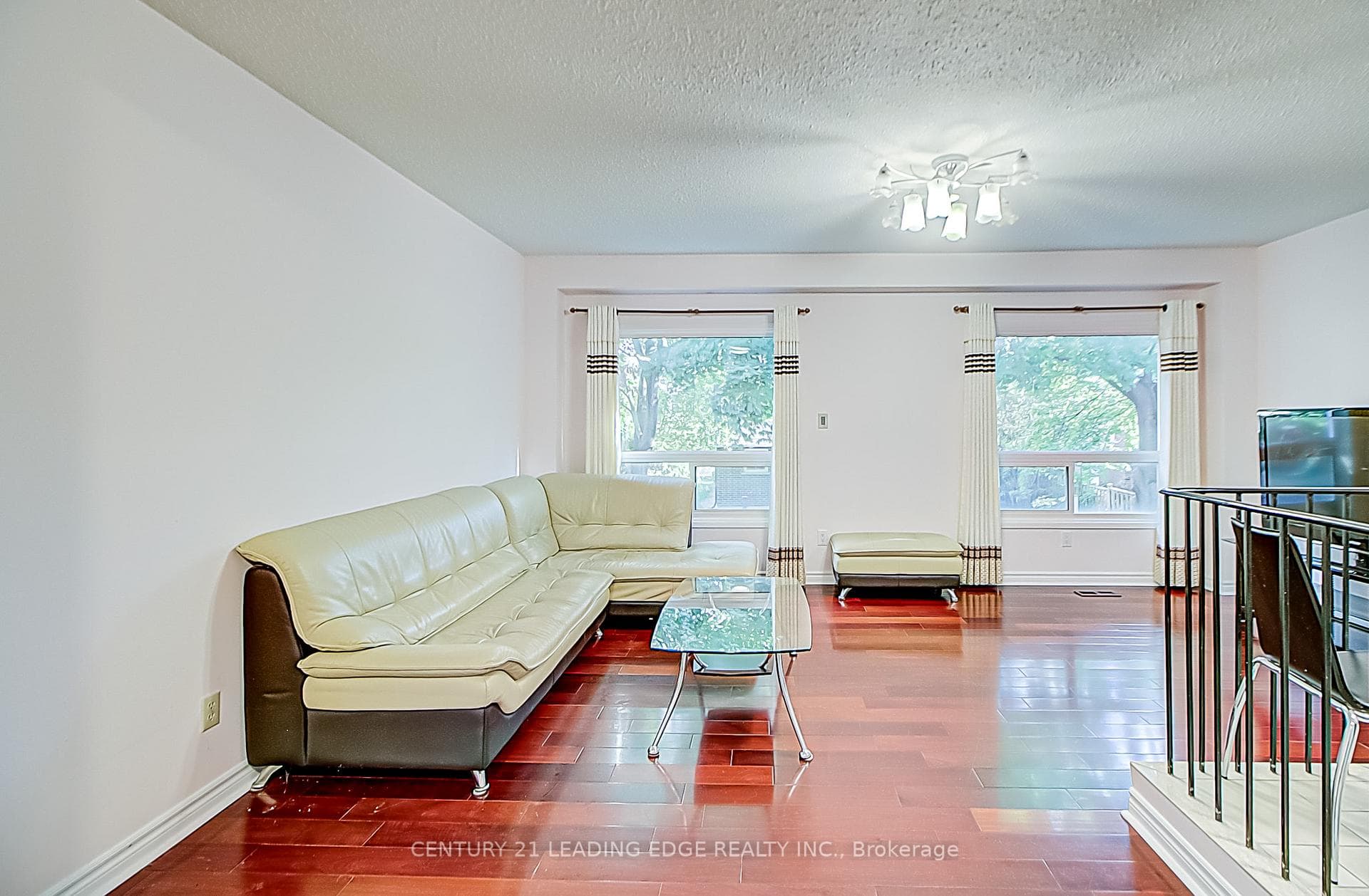 18 O'halloran Crescent photo 9