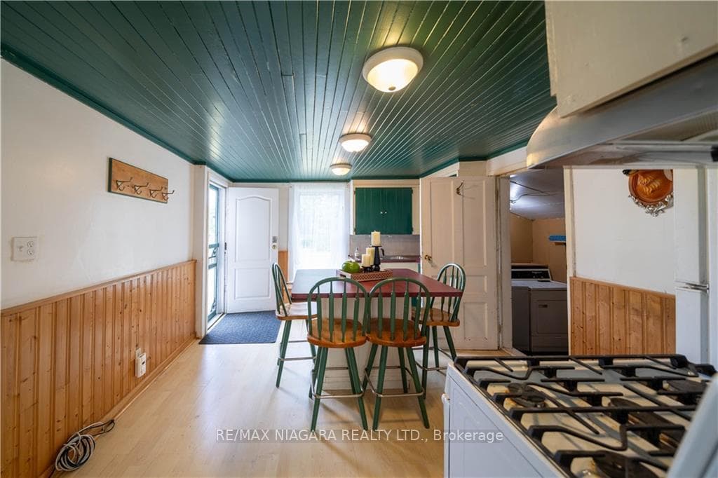 1317 York Road photo 11