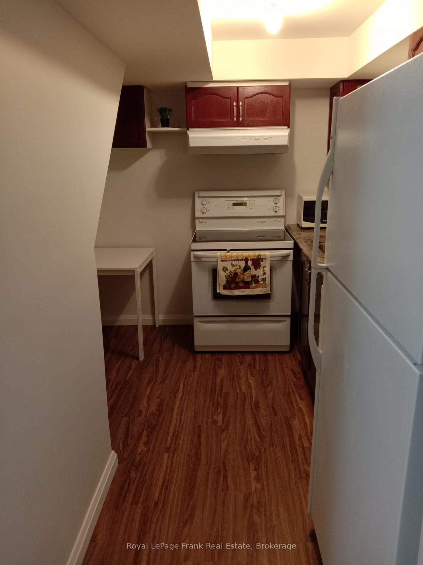 926 Walnut Court Unit Basement photo 6
