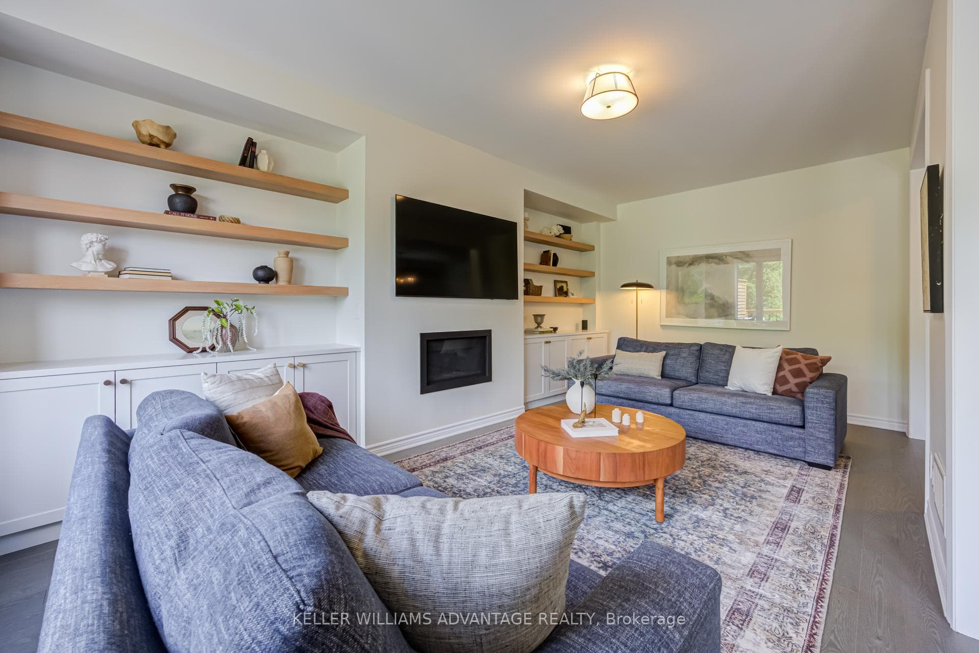 46 Sutcliffe Drive photo 4