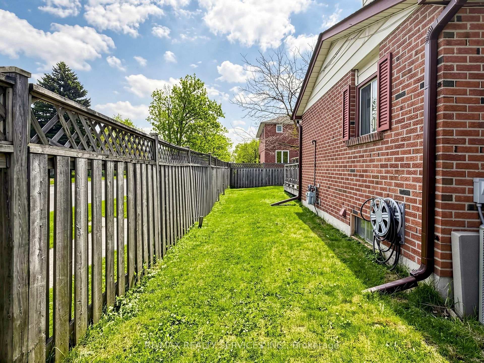 2 Bryant Court photo 46