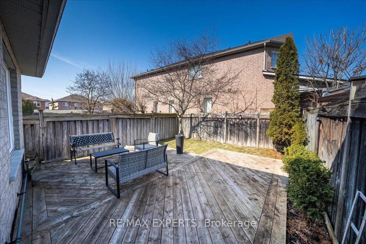 4 Knoll Haven Circle photo 41