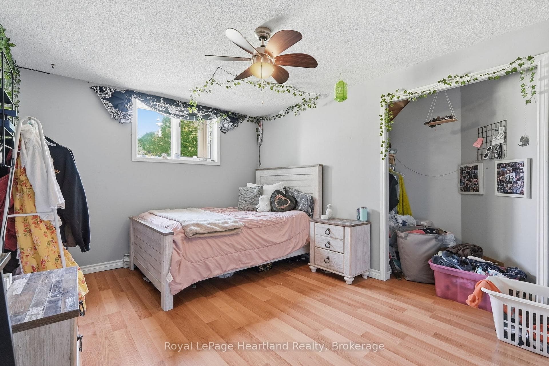 1041 Howick Street photo 29