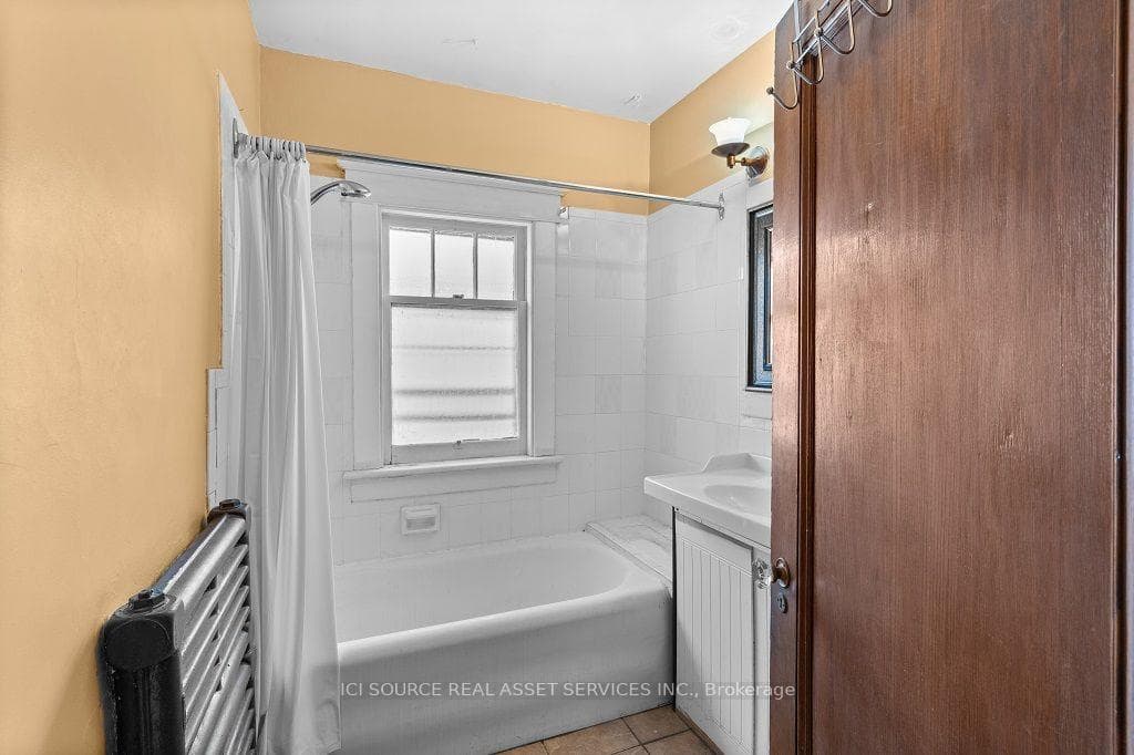 5207 River Road photo 12