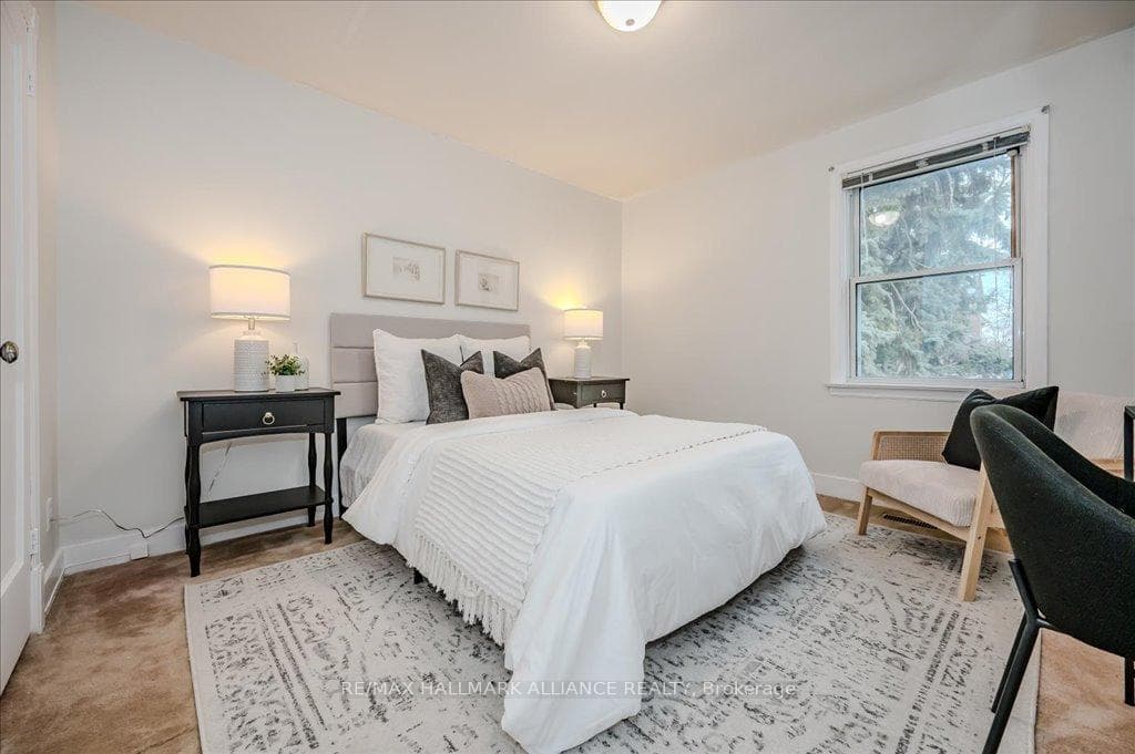 49 Parker Avenue photo 14