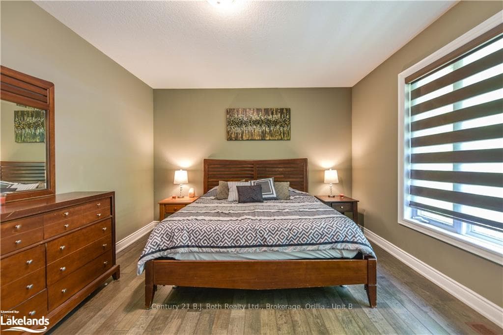 1430 RIMKEY Crescent photo 38