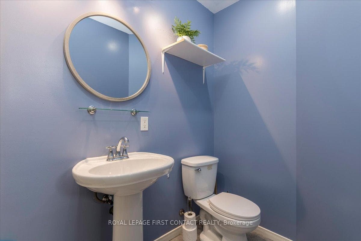 36 CHURCHLAND Drive photo 28