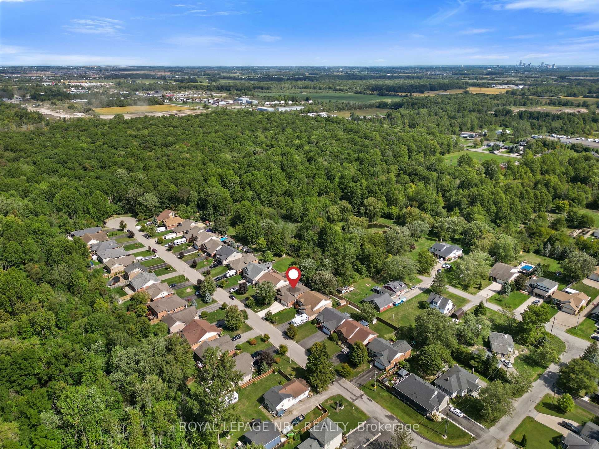 52 Thorold Ave Avenue photo 43