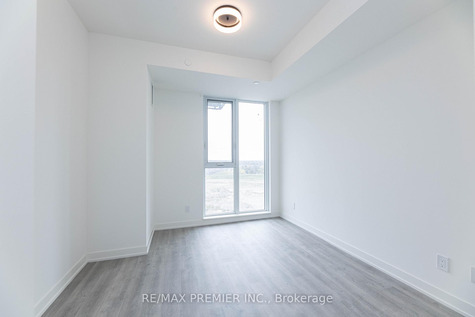 292 Verdale Crescent Unit 805B photo 21