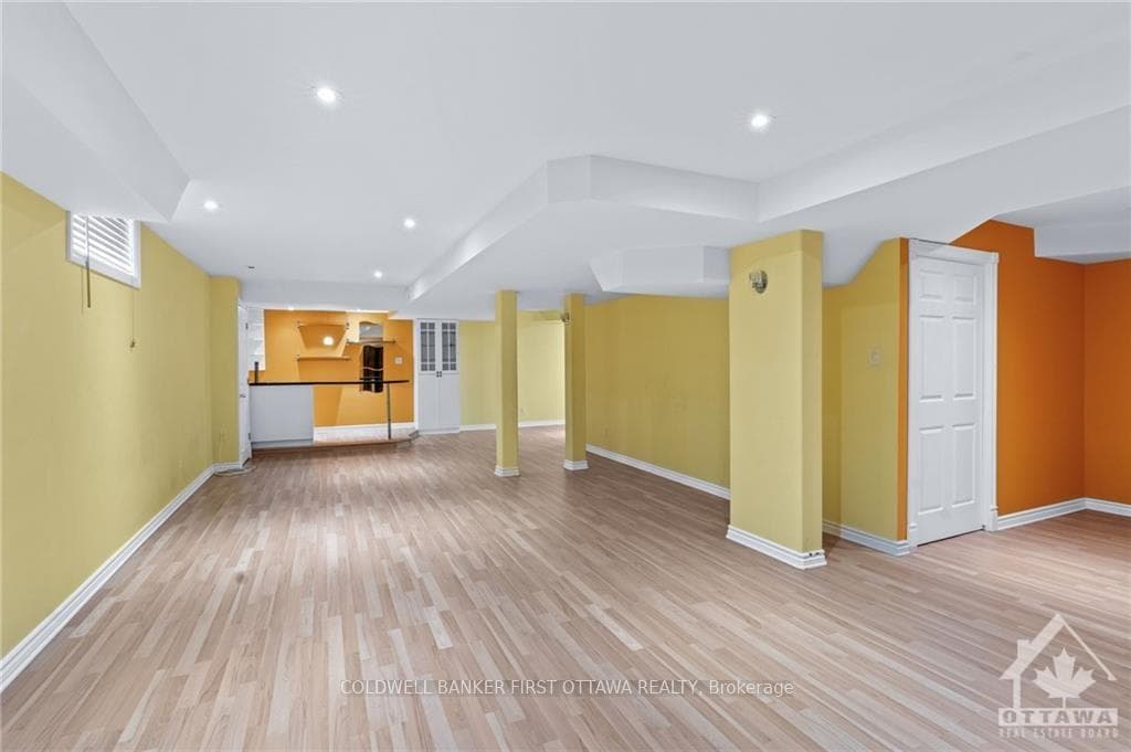 9 ARMAGH Way photo 27