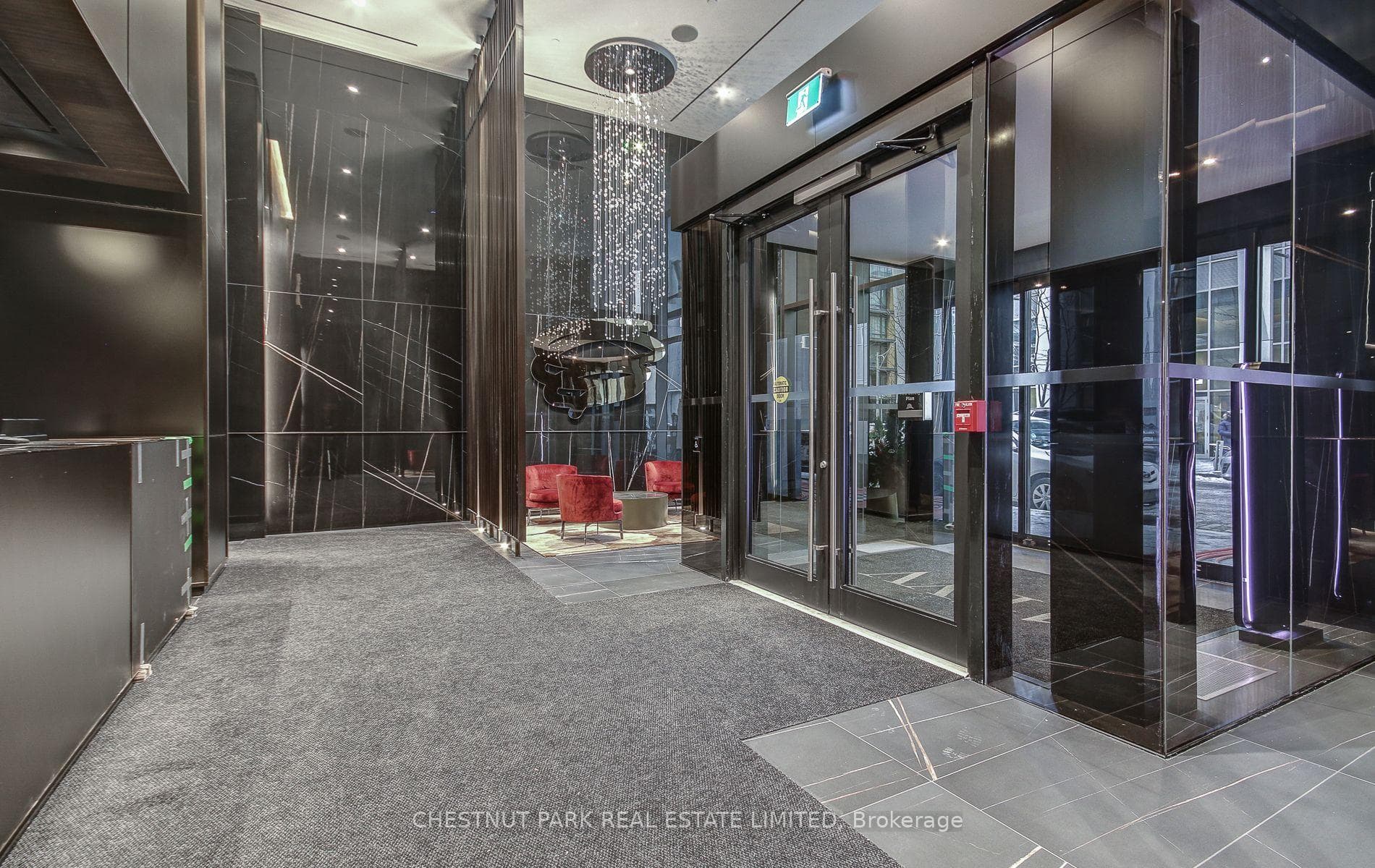 11 Yorkville Avenue Unit 1408 photo 20
