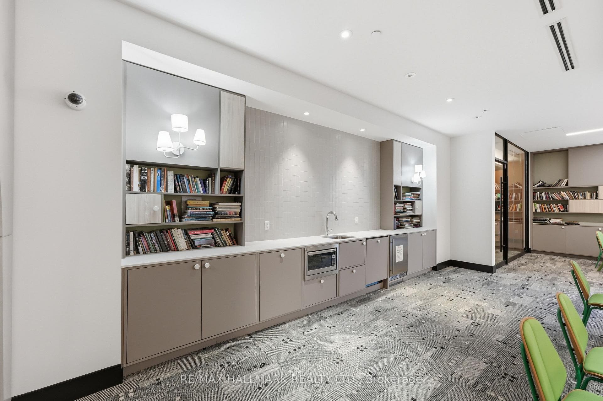 Community Kitchenette