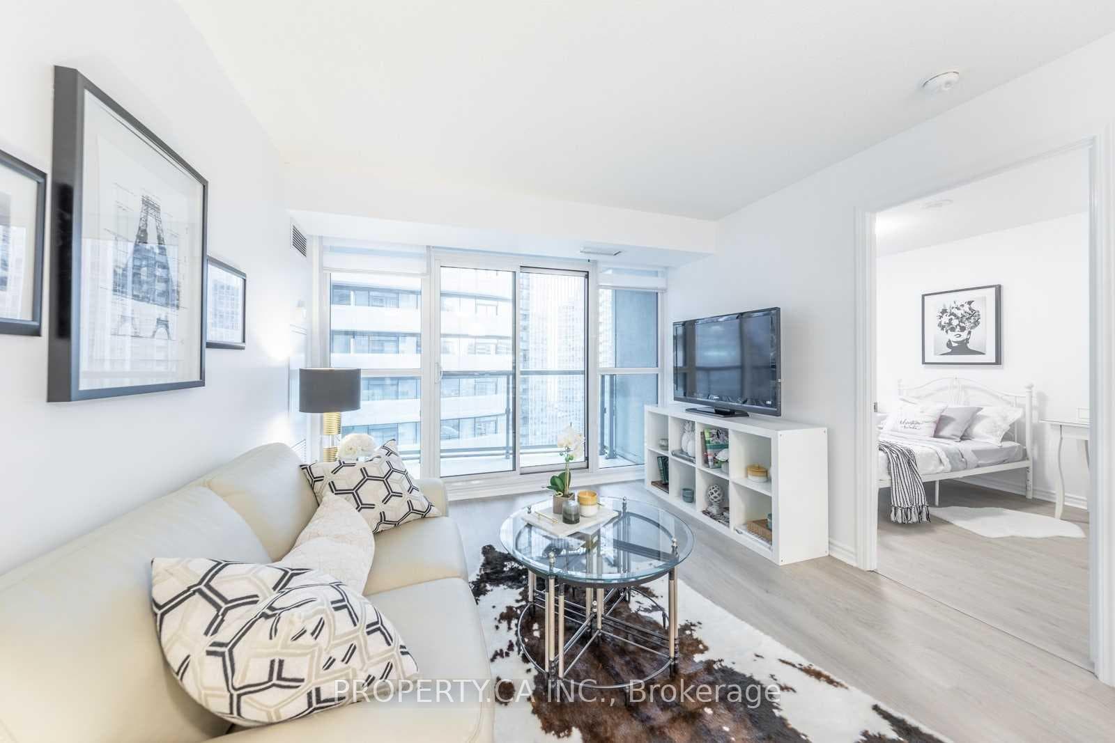 19 Grand Trunk Crescent Unit 2509 photo 10