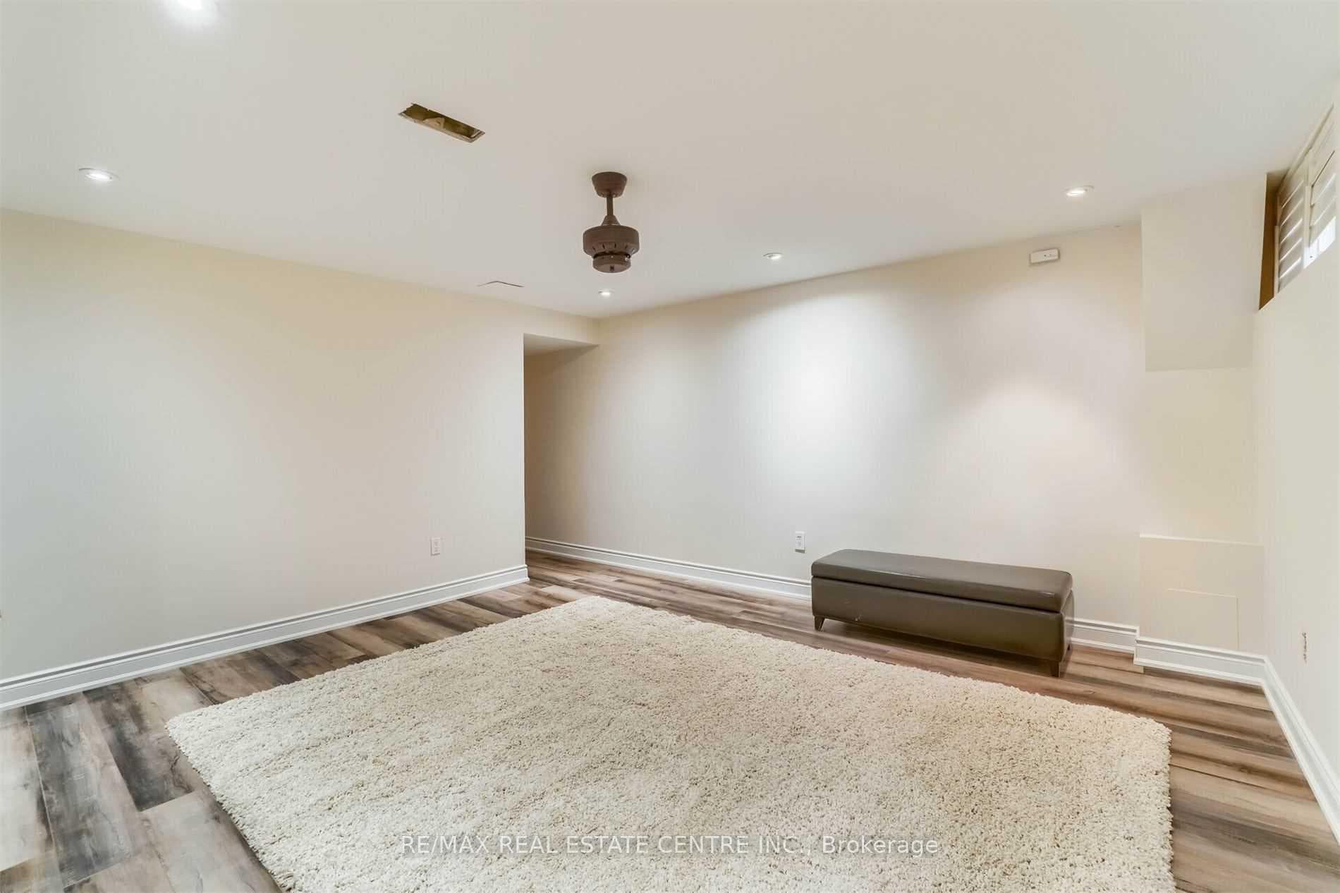 41 Clearside Place photo 39