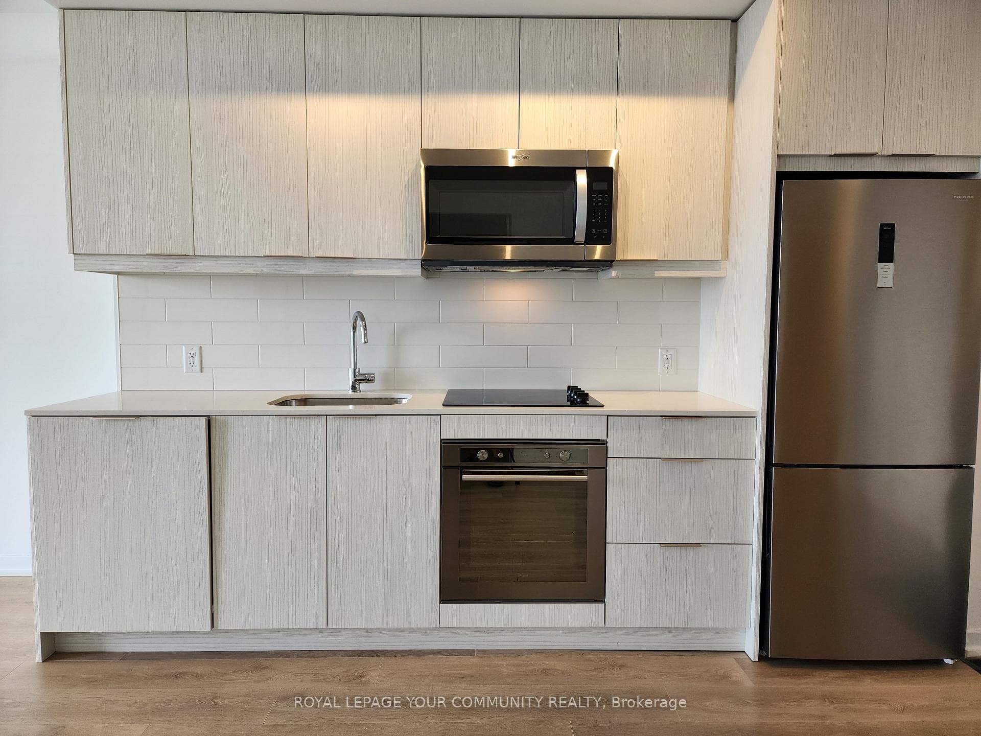 32 Forest Manor Road Unit 1801 photo 3