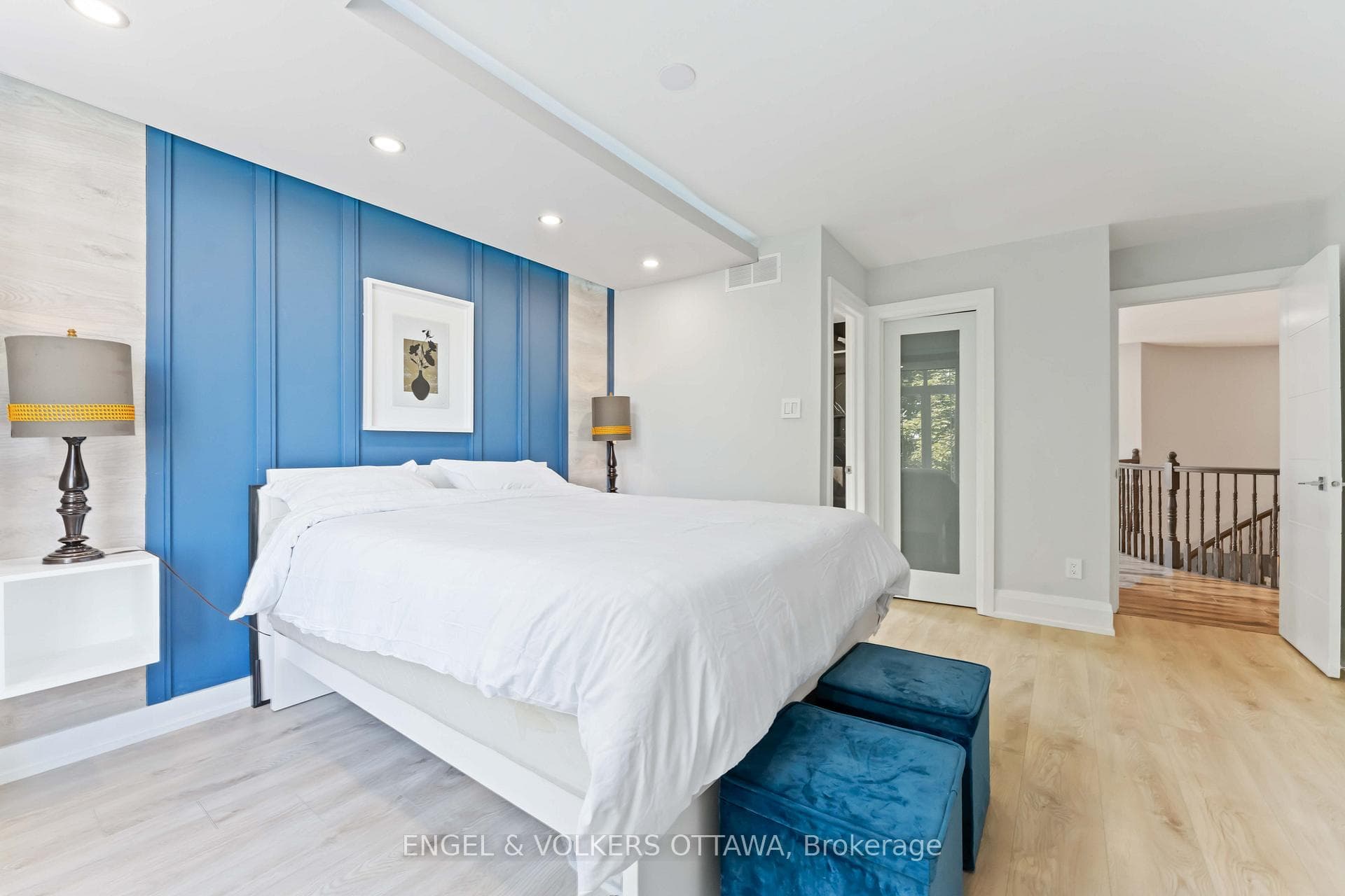 774 Scala Avenue photo 33
