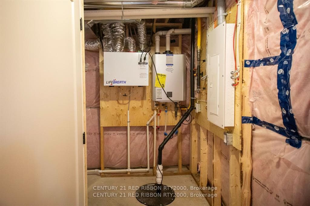 430 HEAD Street Unit 20 photo 31