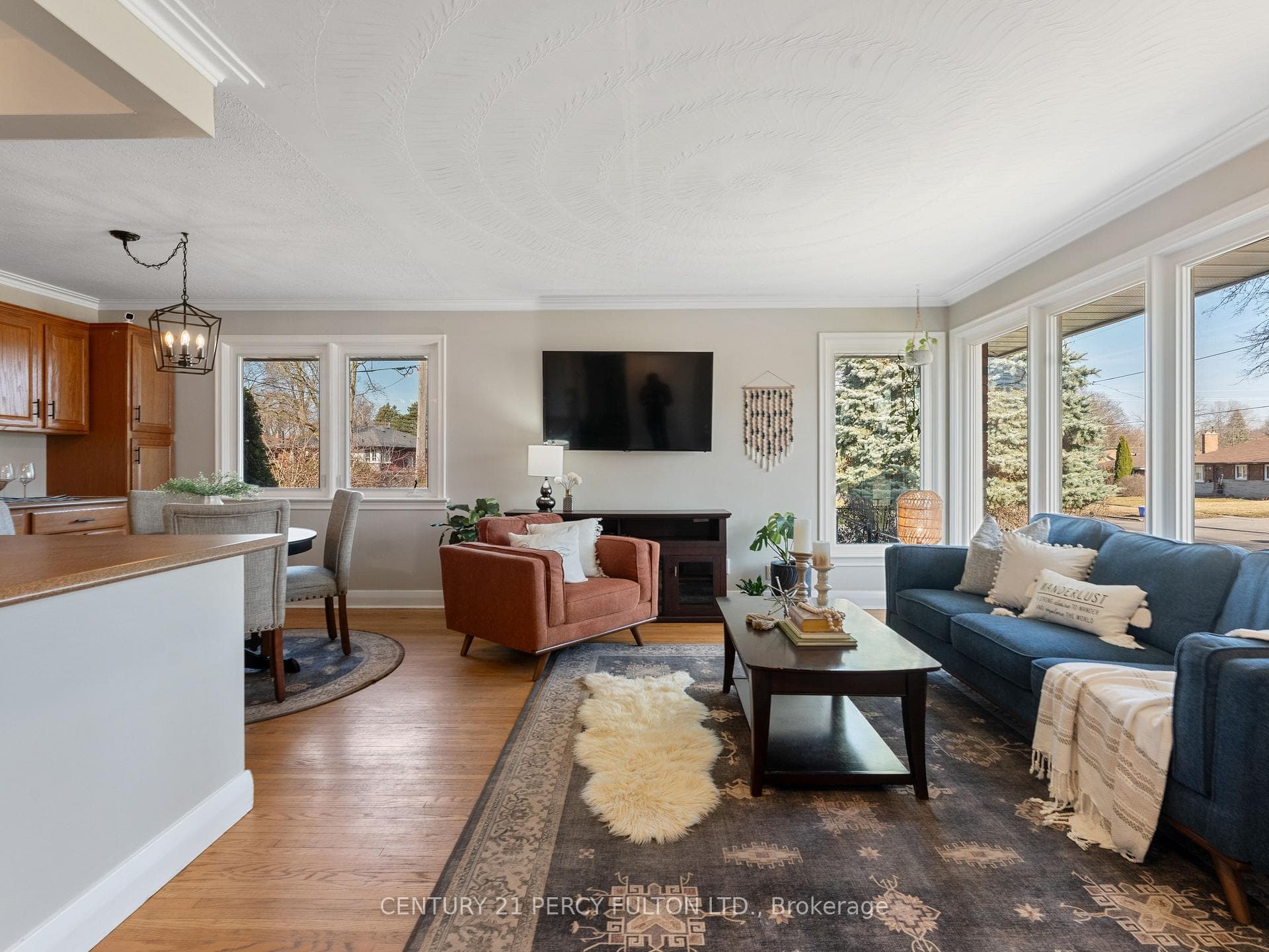 776 Regent Drive photo 6