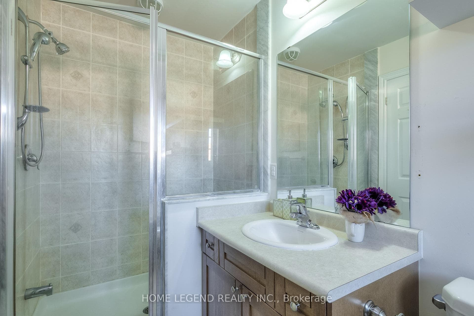 10347 Woodbine Avenue photo 32