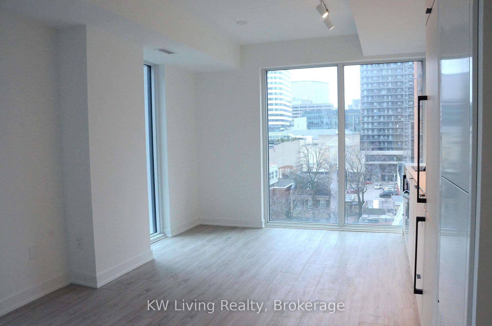 252 Church Street Unit 616 photo 8