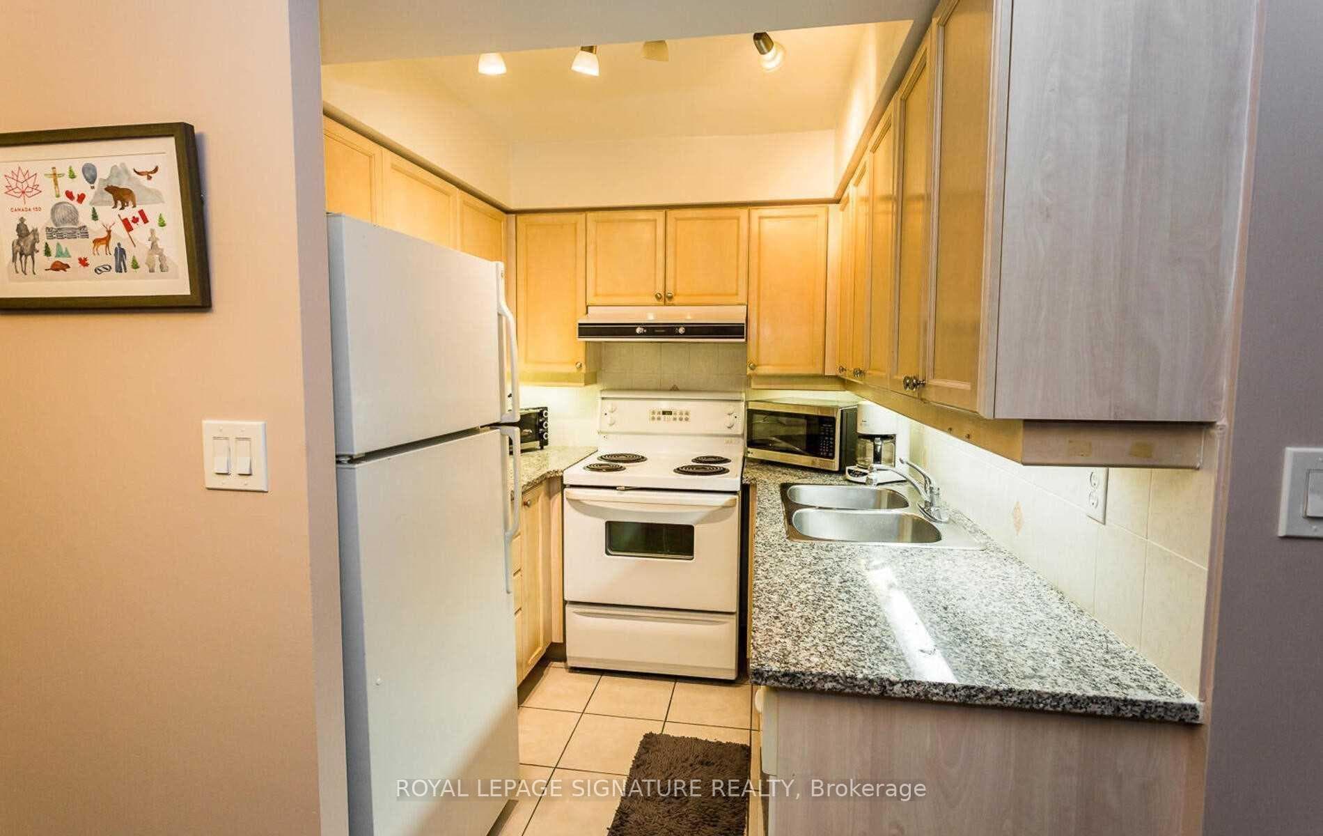 1 Rean Drive Unit 1711 photo 15