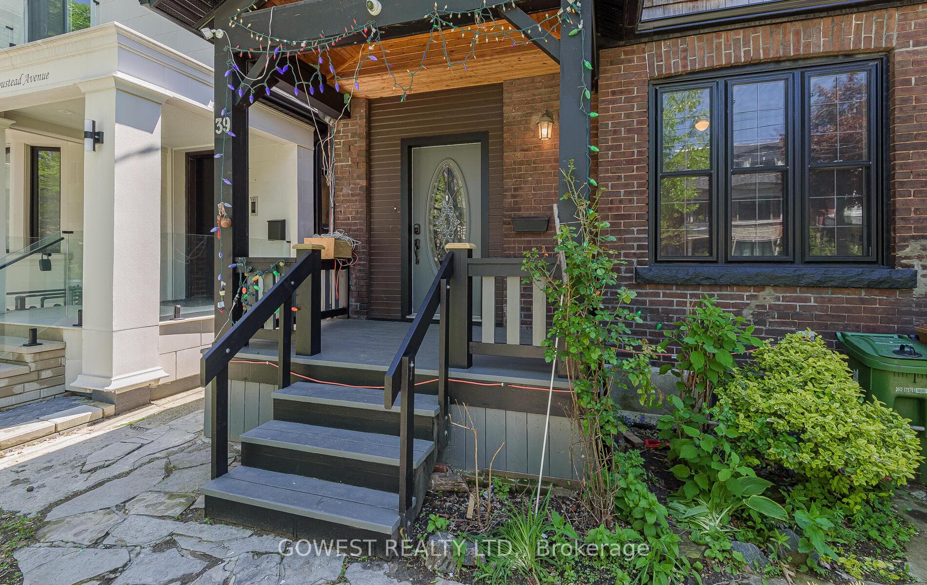 39 Boustead Avenue photo 2