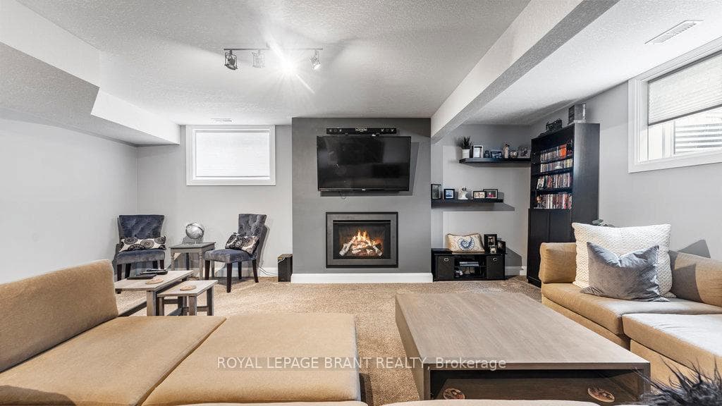 5 Edgar Place photo 23