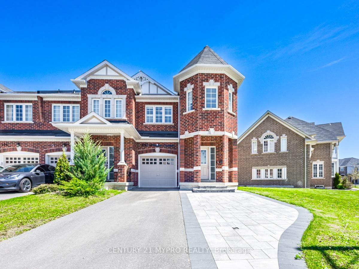 108 Whitefoot Crescent photo 1