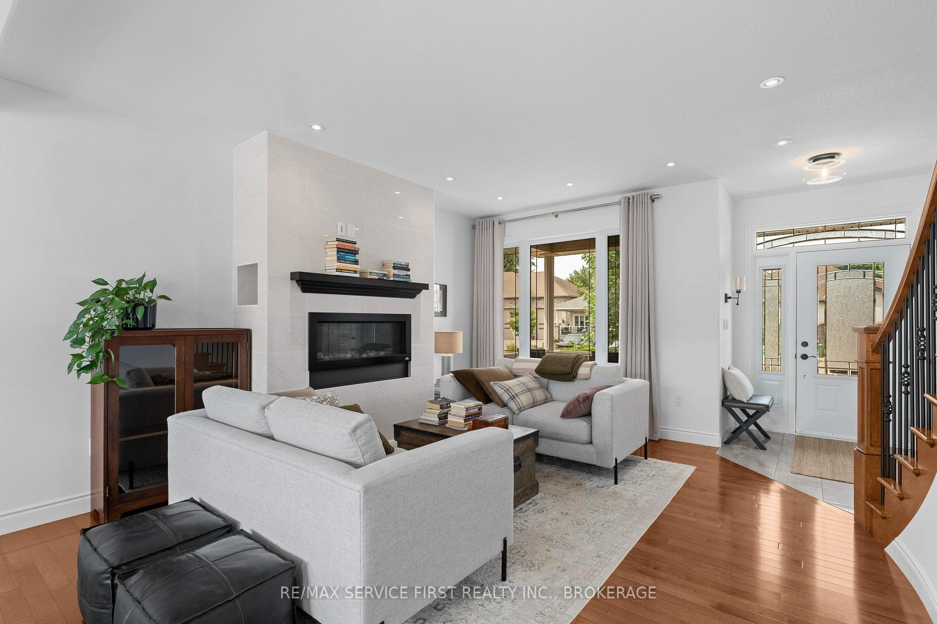1290 Matias Court photo 8