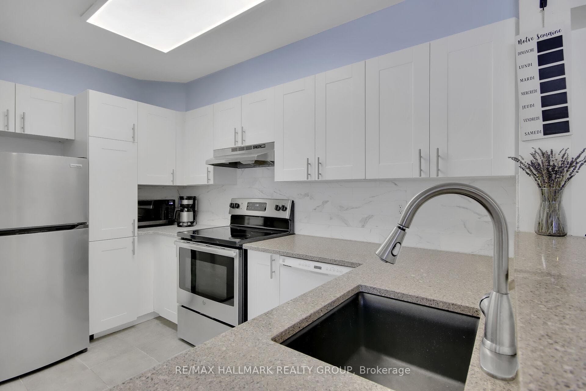 1835 Marsala Crescent Unit 110 photo 6