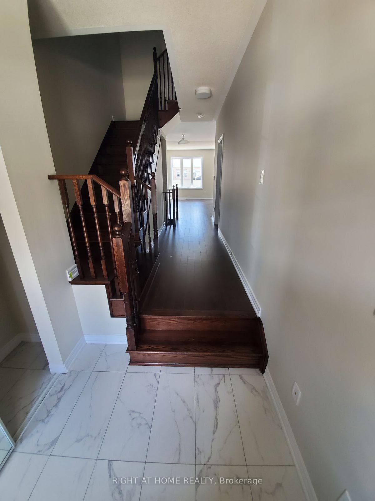 45 Clifford Crescent photo 8