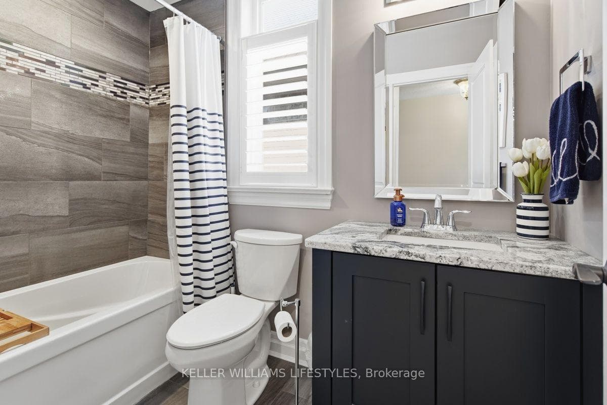 2290 Torrey Pines Way Unit 3 photo 14