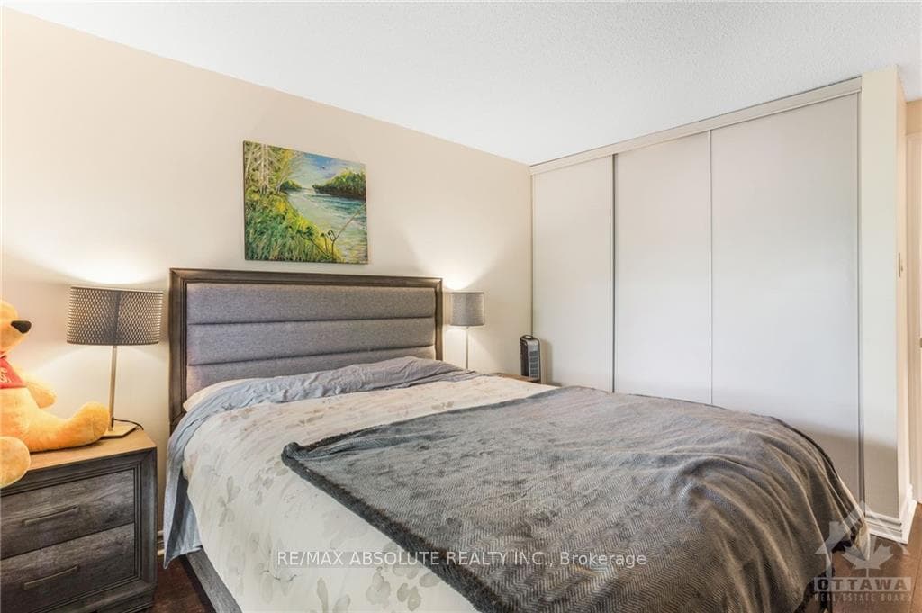 6376 BILBERRY Drive Unit 410 photo 14